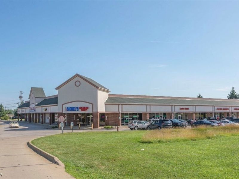 998 N Court Street, Medina, OH 44256 Photo 1