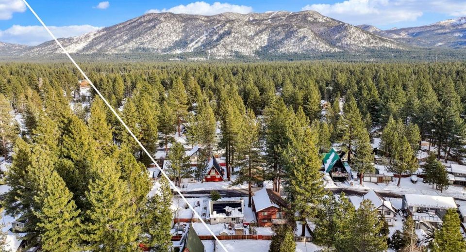 2913 Lakewood Circle, South Lake Tahoe, CA 96150 Photo