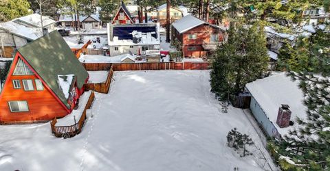 2913 Lakewood Circle, South Lake Tahoe, CA 96150 Photo