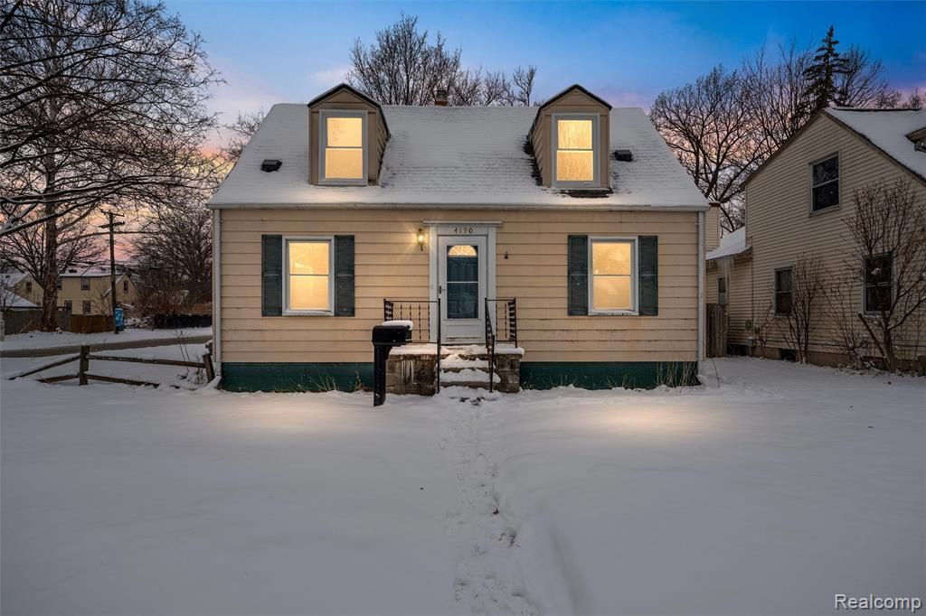 4190 2nd Street, Wayne, MI 48184 Main Photo