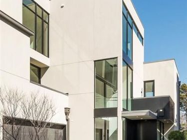 3515 Edgewater Street, Dallas, TX 75205