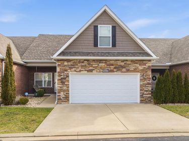 512 Persimmon Lane, Bridgeport, WV 26330