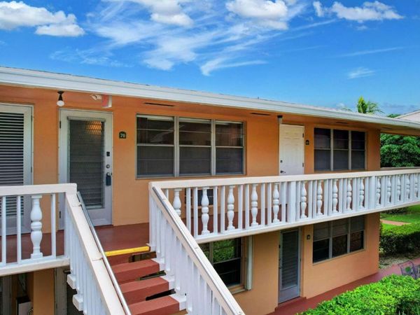 70 Camden C, West Palm Beach, FL 33417