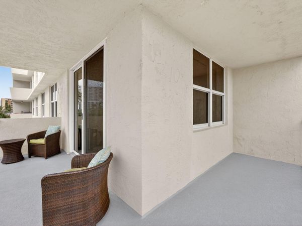 1009 N Ocean Boulevard, Unit 312, Pompano Beach, FL 33062