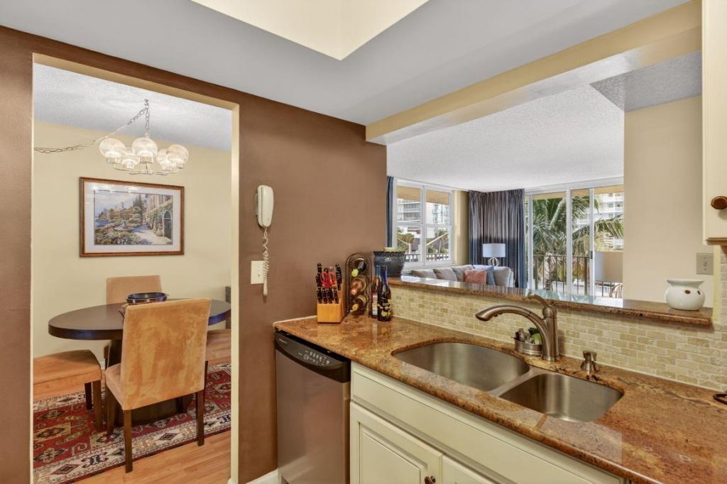 1009 N Ocean Boulevard, Unit 312, Pompano Beach, FL 33062 Photo