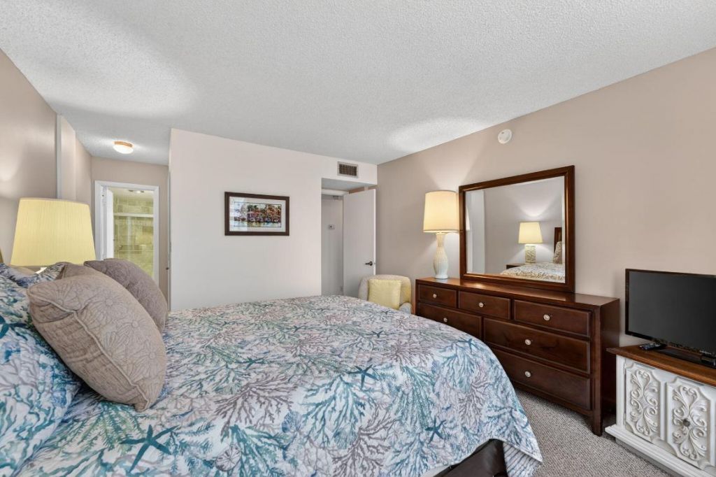 1009 N Ocean Boulevard, Unit 312, Pompano Beach, FL 33062 Photo