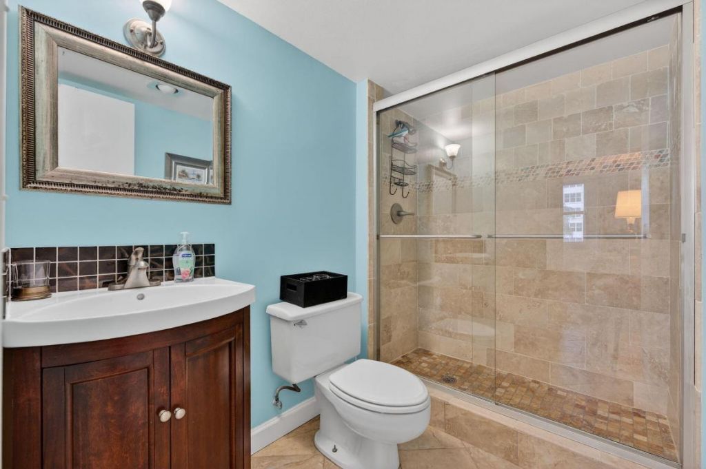 1009 N Ocean Boulevard, Unit 312, Pompano Beach, FL 33062 Photo