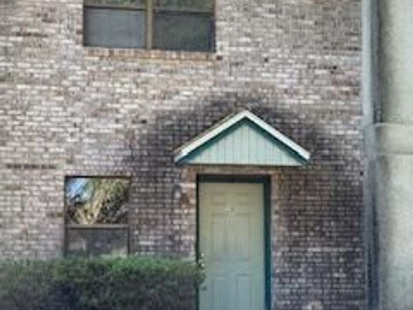 696 Tyner Street, Unit 20, Fort Walton Beach, FL 32547