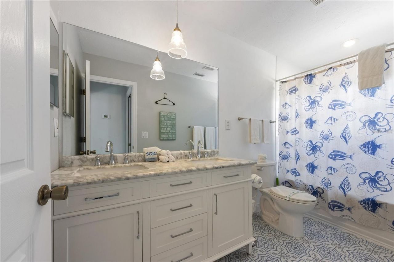 110 Oak Avenue, Unit A, Anna Maria, FL 34216 Photo