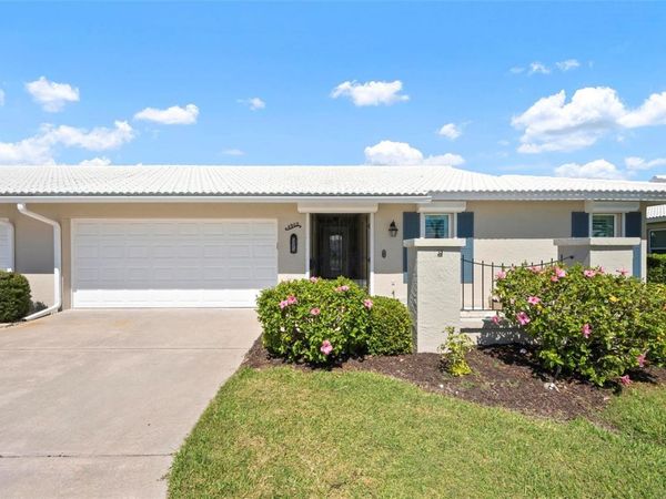 6902 8TH AVENUE W, BRADENTON, FL 34209