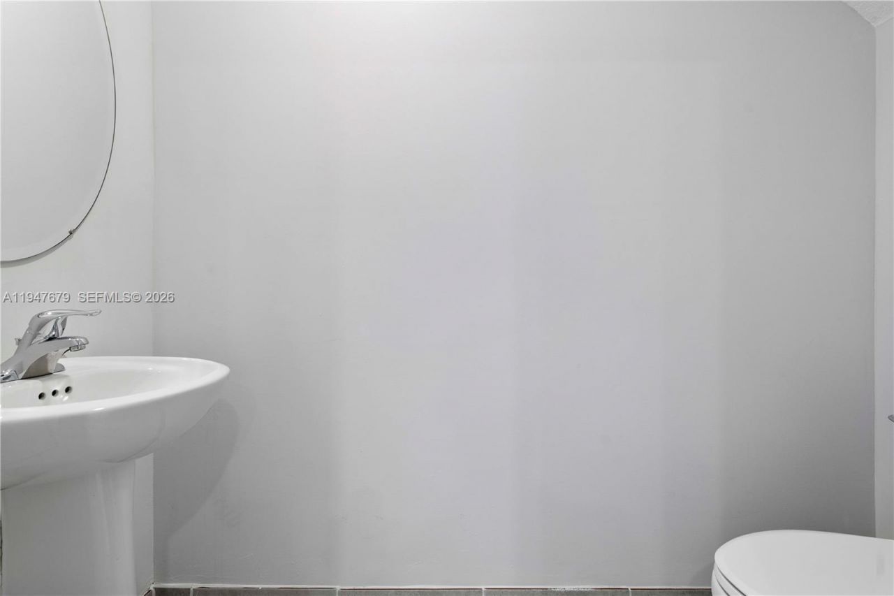 2747 SE 15th St , Homestead, FL 33035 Photo