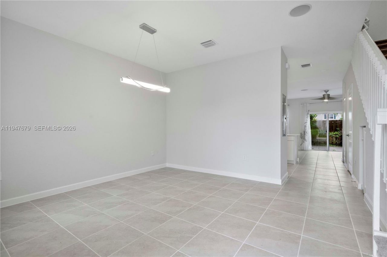 2747 SE 15th St , Homestead, FL 33035 Photo