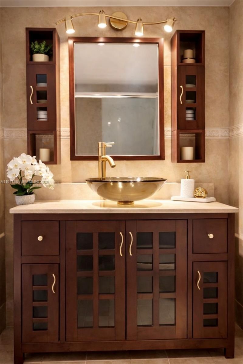 801 Three Islands Blvd, Unit 411, Hallandale Beach, FL 33009 Photo