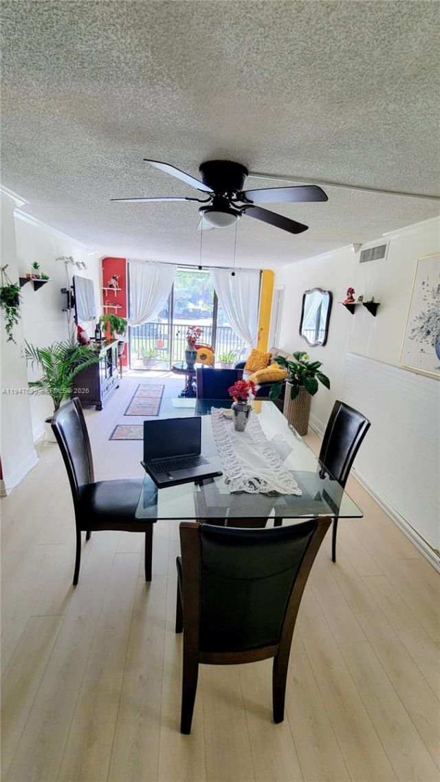 3101 N Country Club Dr, Unit 101, Aventura, FL 33180 Photo