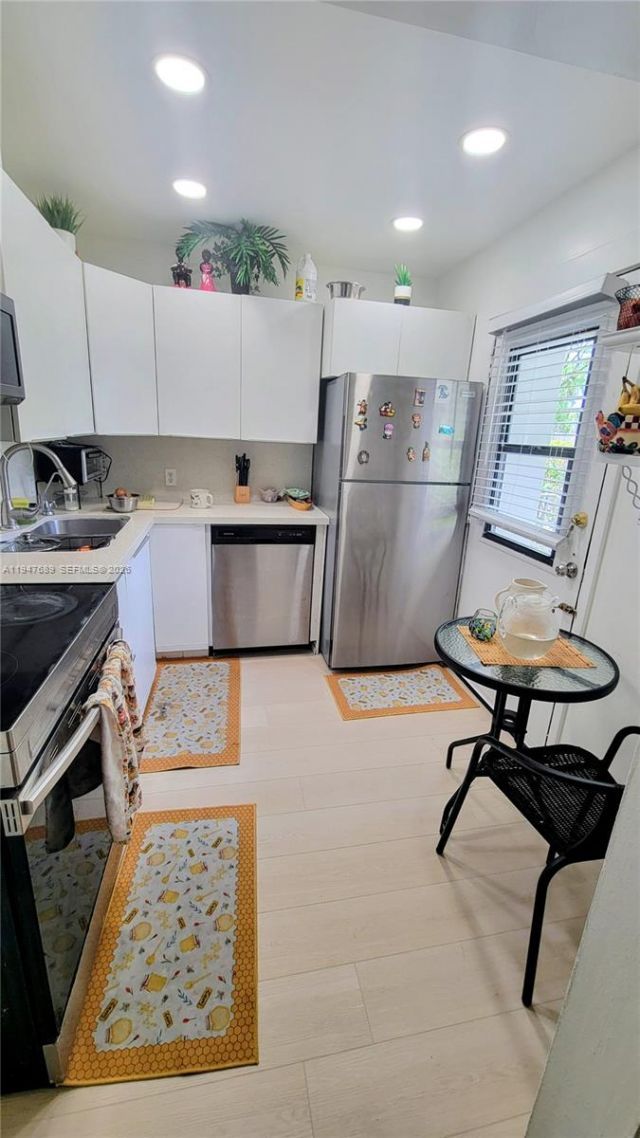 3101 N Country Club Dr, Unit 101, Aventura, FL 33180 Photo