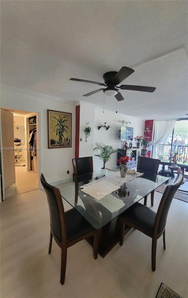 3101 N Country Club Dr, Unit 101, Aventura, FL 33180 Photo