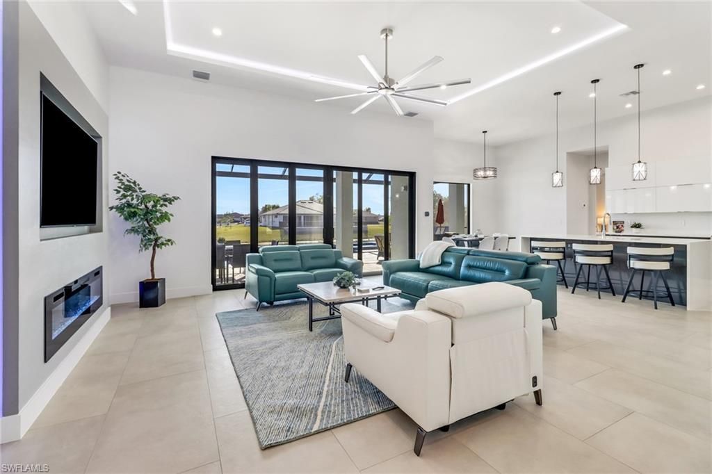 104 NE 6th St , Cape Coral, FL 33909 Photo