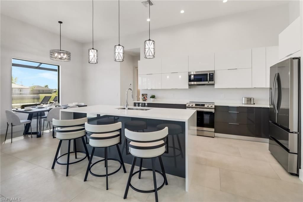 104 NE 6th St , Cape Coral, FL 33909 Photo