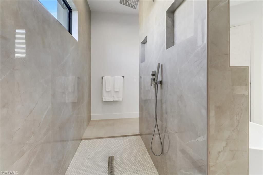 104 NE 6th St , Cape Coral, FL 33909 Photo