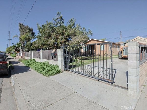 4144 - 46 Delta Street, San Diego, CA 92113