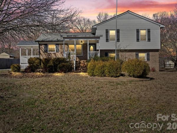 309 catawba Circle, Matthews, NC 28104