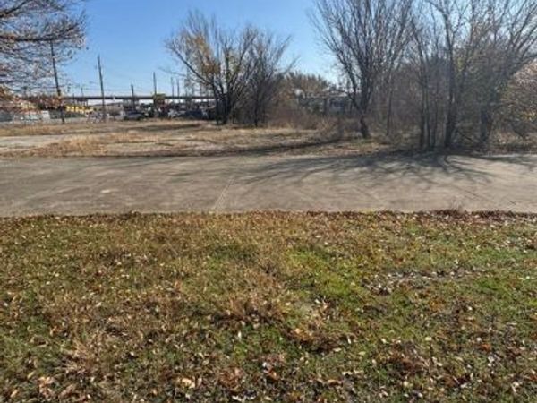 5218 Mansfield Highway, Forest Hill, TX 76119