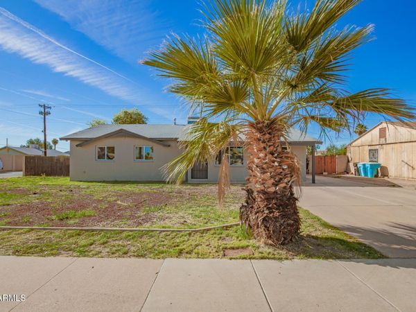 3802 N 79th Avenue, Phoenix, AZ 85033