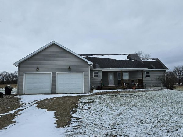 19806 Quaker Street, Cassopolis, MI 49031