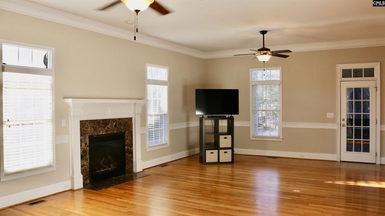 319 Sienna Drive Photo 18