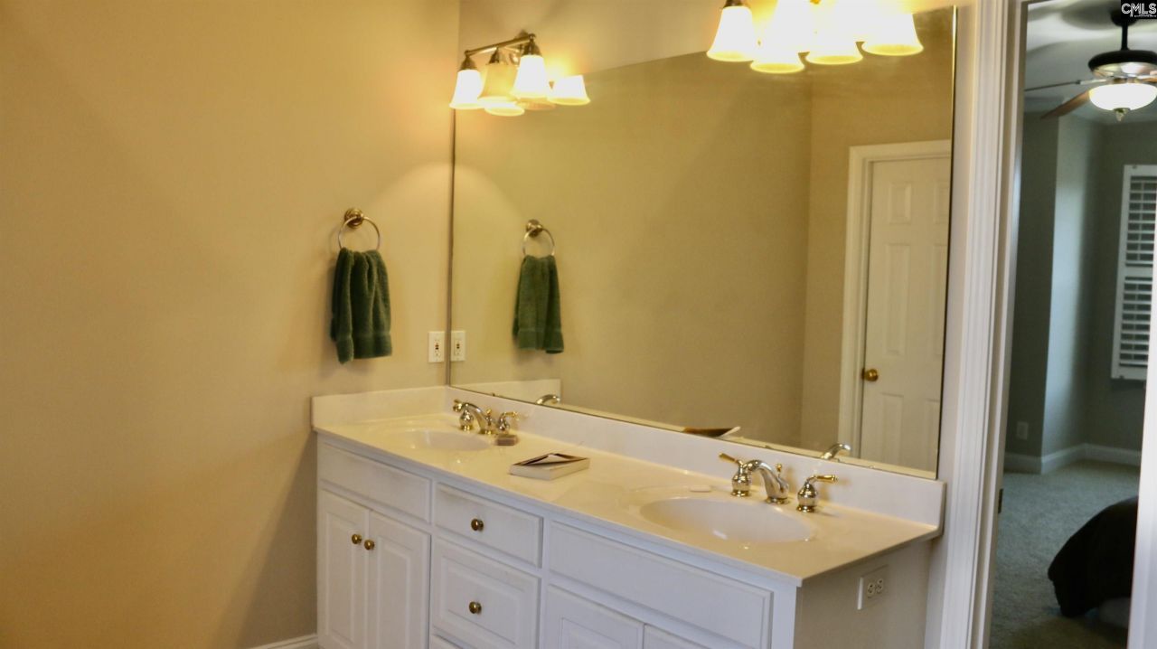 319 Sienna Drive Photo 65