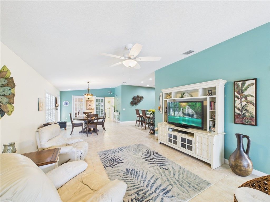 5315 Dominica Street, Vero Beach, FL 32967 Photo