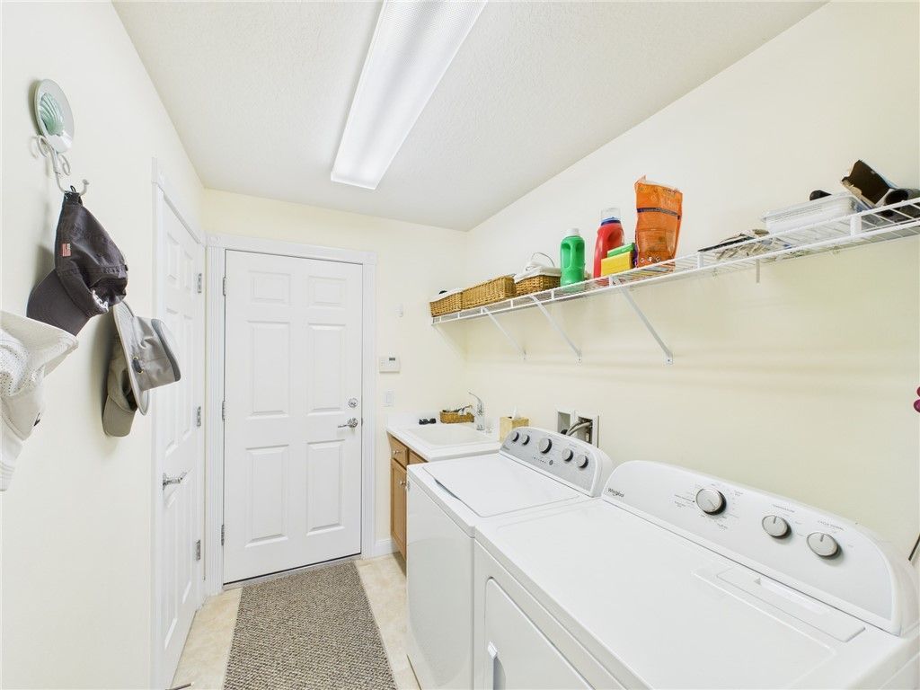 5315 Dominica Street, Vero Beach, FL 32967 Photo