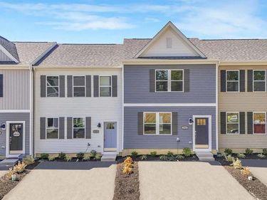 19 Erow Street, White Hall, WV 26554