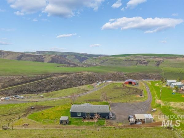 31831 Lonesome Hollow Ln, Lapwai, ID 83540
