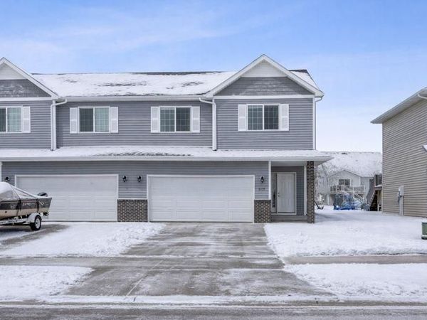 6279 59th Avenue S, Fargo, ND 58104