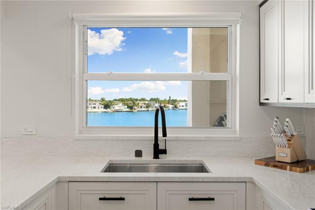 3500 Gulf Shore Blvd N, Unit 406, Naples, FL 34103 Photo