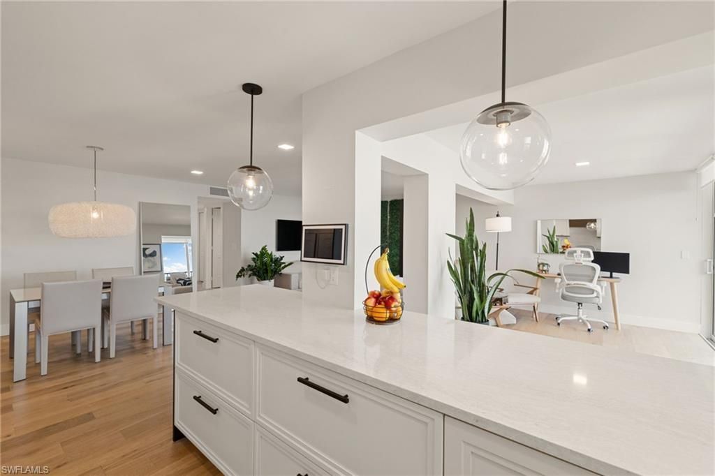 3500 Gulf Shore Blvd N, Unit 406, Naples, FL 34103 Photo