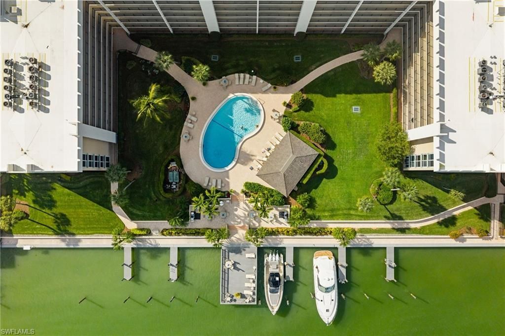 3500 Gulf Shore Blvd N, Unit 406, Naples, FL 34103 Photo