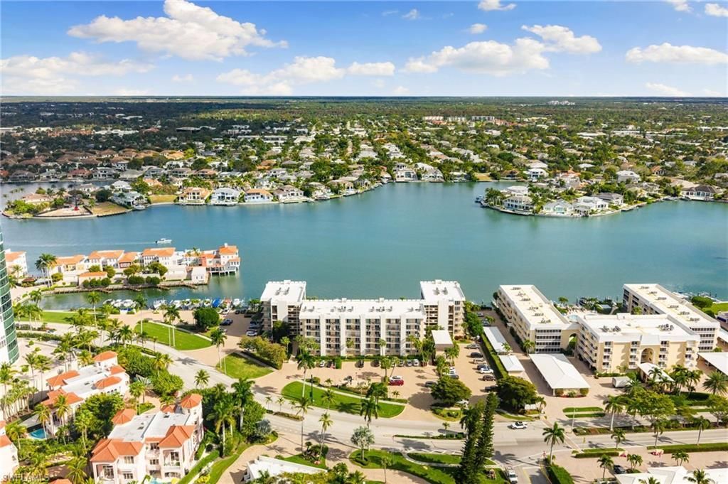 3500 Gulf Shore Blvd N, Unit 406, Naples, FL 34103 Photo