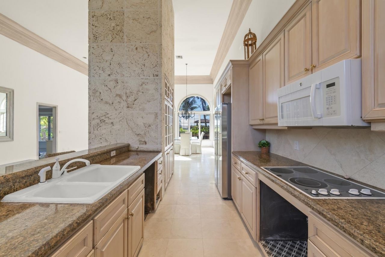 16632 Captiva Dr, Captiva, FL 33924 Photo