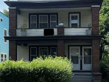 460 9th Street, Niagara Falls, NY 14303