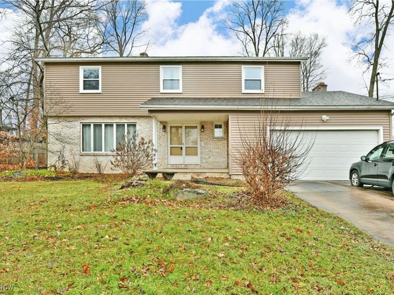 5298 Calla Avenue NW, Champion, OH 44483 Photo 1