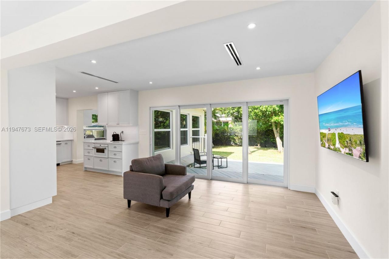 251 NE 44th St, Unit 251, Miami, FL 33137 Photo