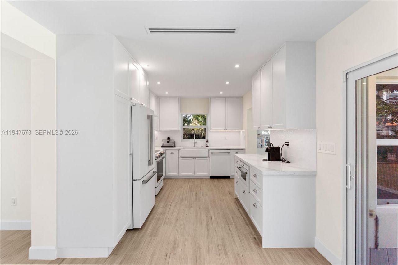 251 NE 44th St, Unit 251, Miami, FL 33137 Photo