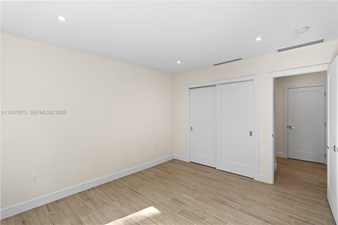 251 NE 44th St, Unit 251, Miami, FL 33137 Photo