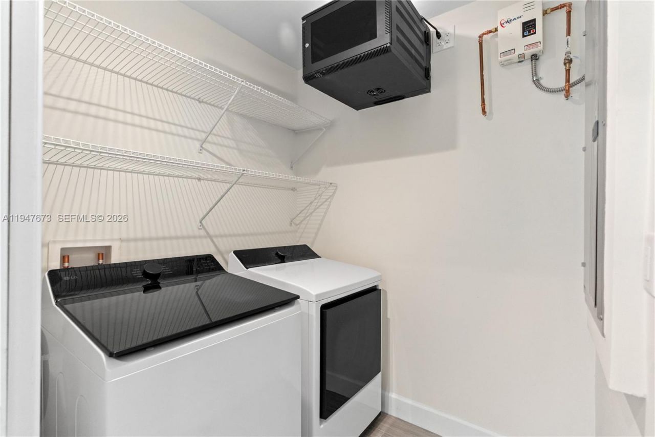 251 NE 44th St, Unit 251, Miami, FL 33137 Photo