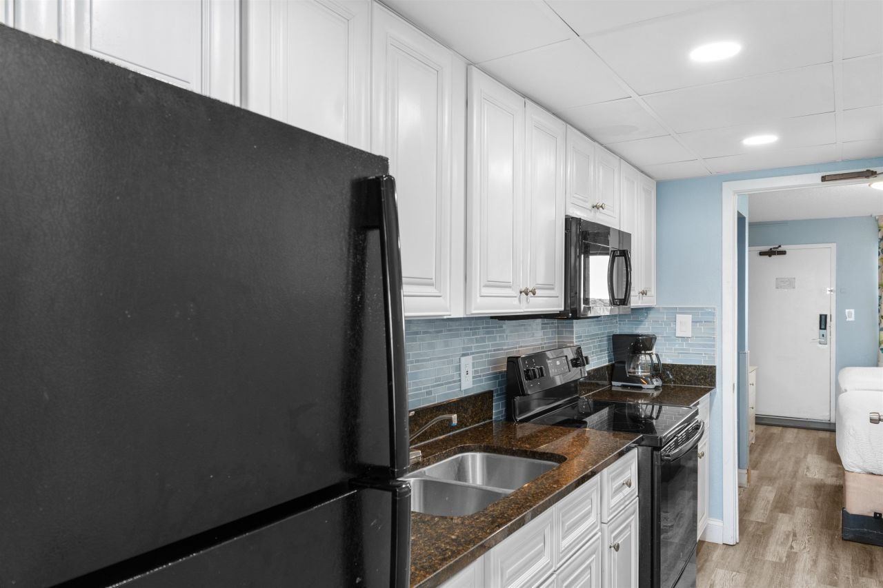 1501 S Ocean Blvd. Photo 13