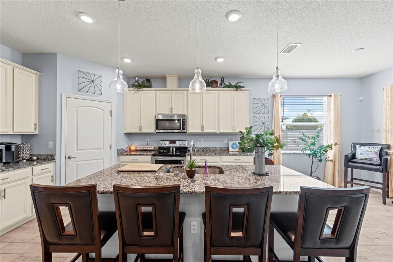 1526 SW Lexington Drive, Port Saint Lucie, FL 34953 Photo