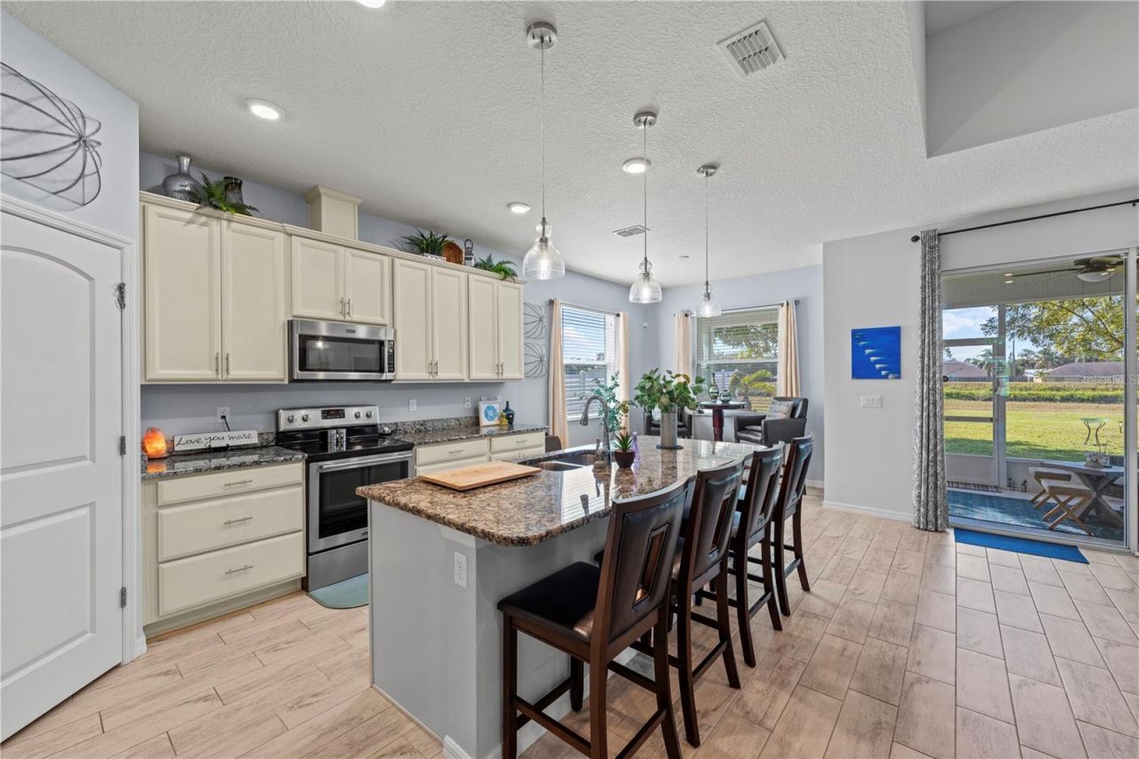 1526 SW Lexington Drive, Port Saint Lucie, FL 34953 Photo