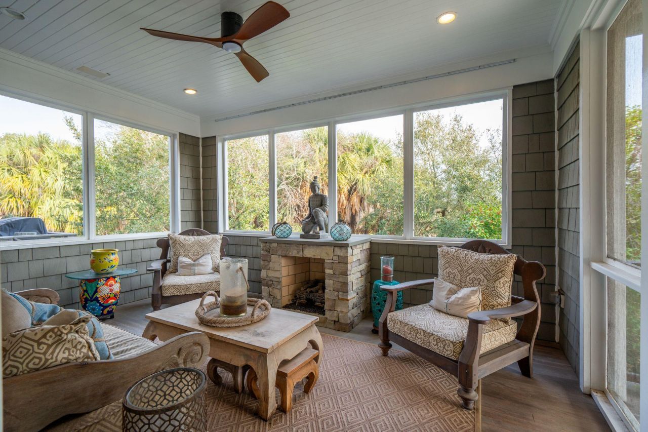 2918 Marshall Boulevard Photo 17